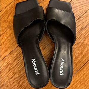 Abound Black Mules